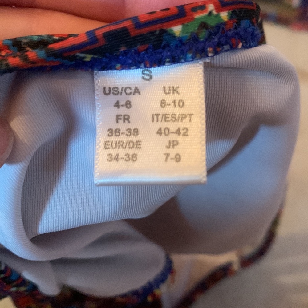 aztec pattern bikini - Picture 3 of 3